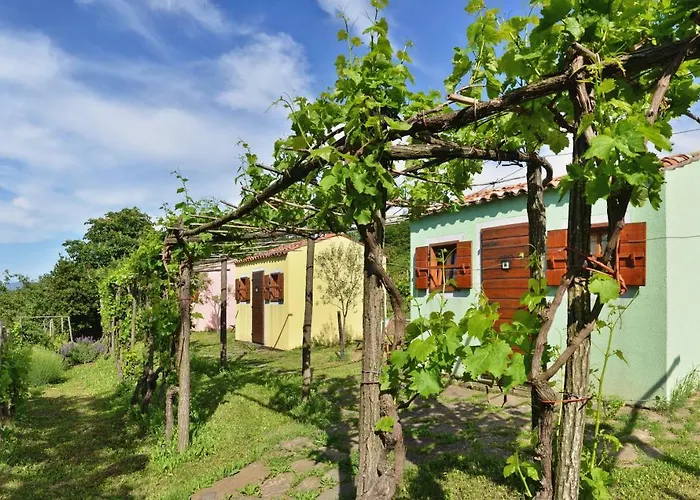 Glamping Green Istria Tiny Houses