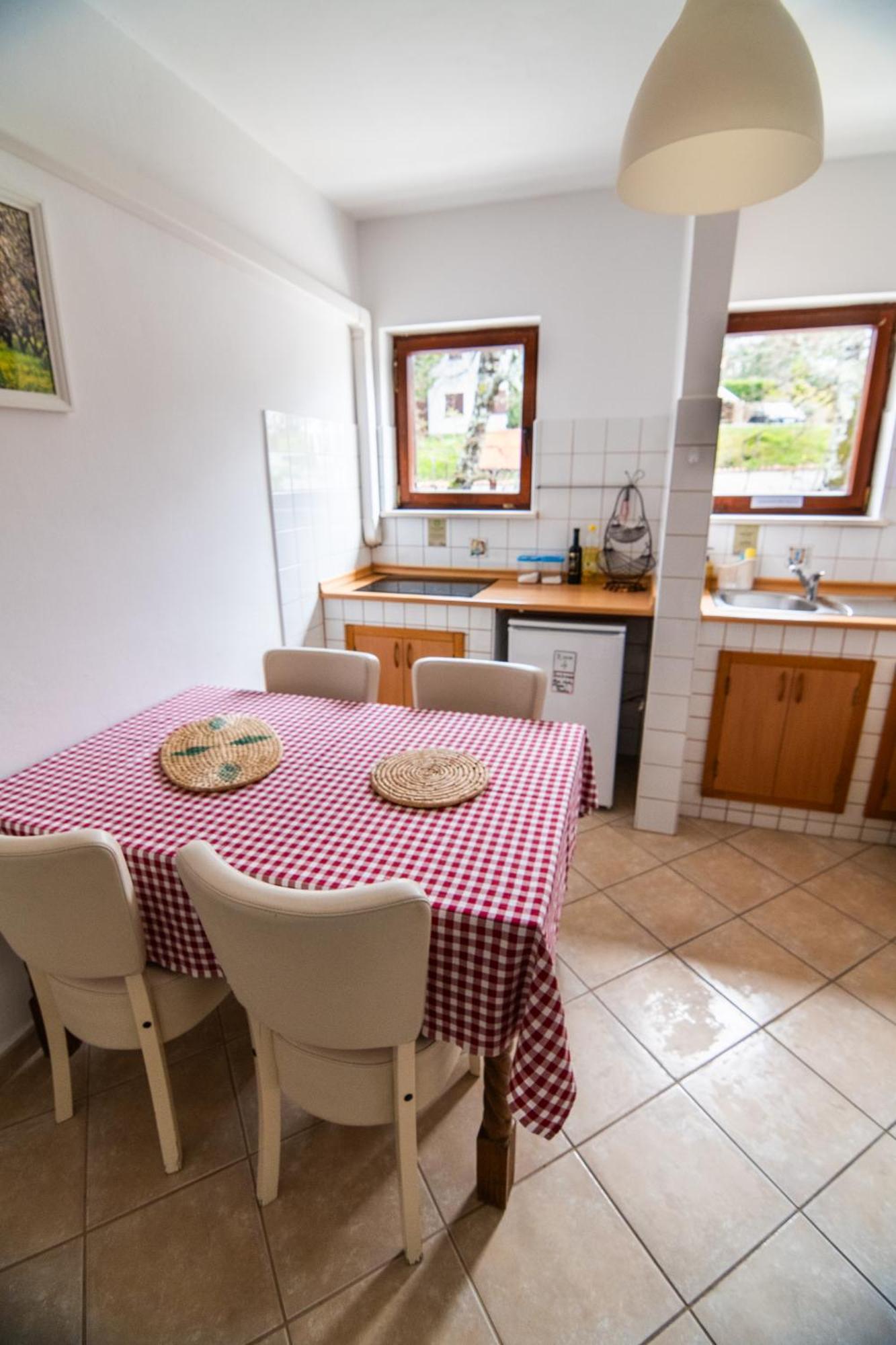 Glamping Istria Tiny Truške