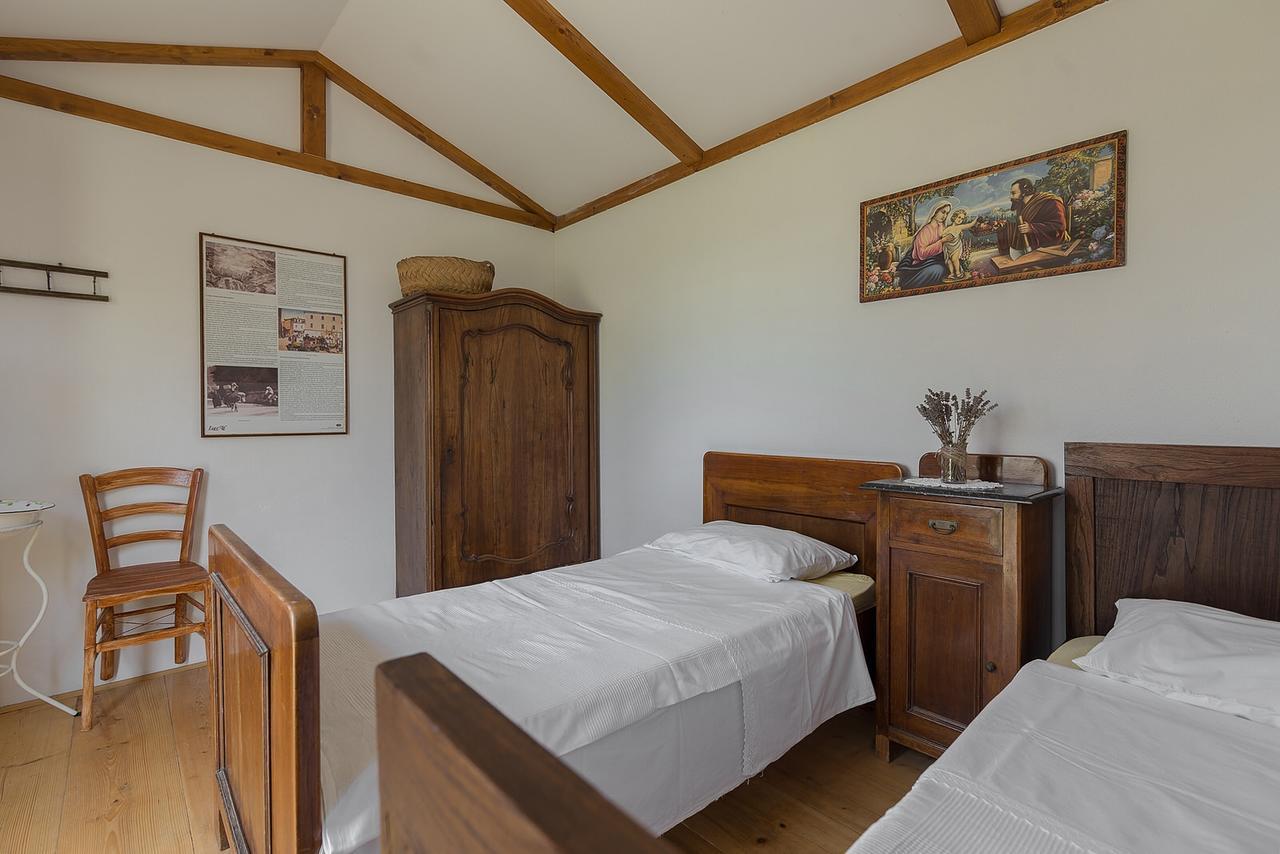 Glamping Istria Tiny Truske